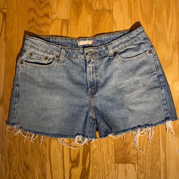 Levi’s 515 Light Wash Cutoff High Waisted Shorts size 14 - Picture 2 of 12